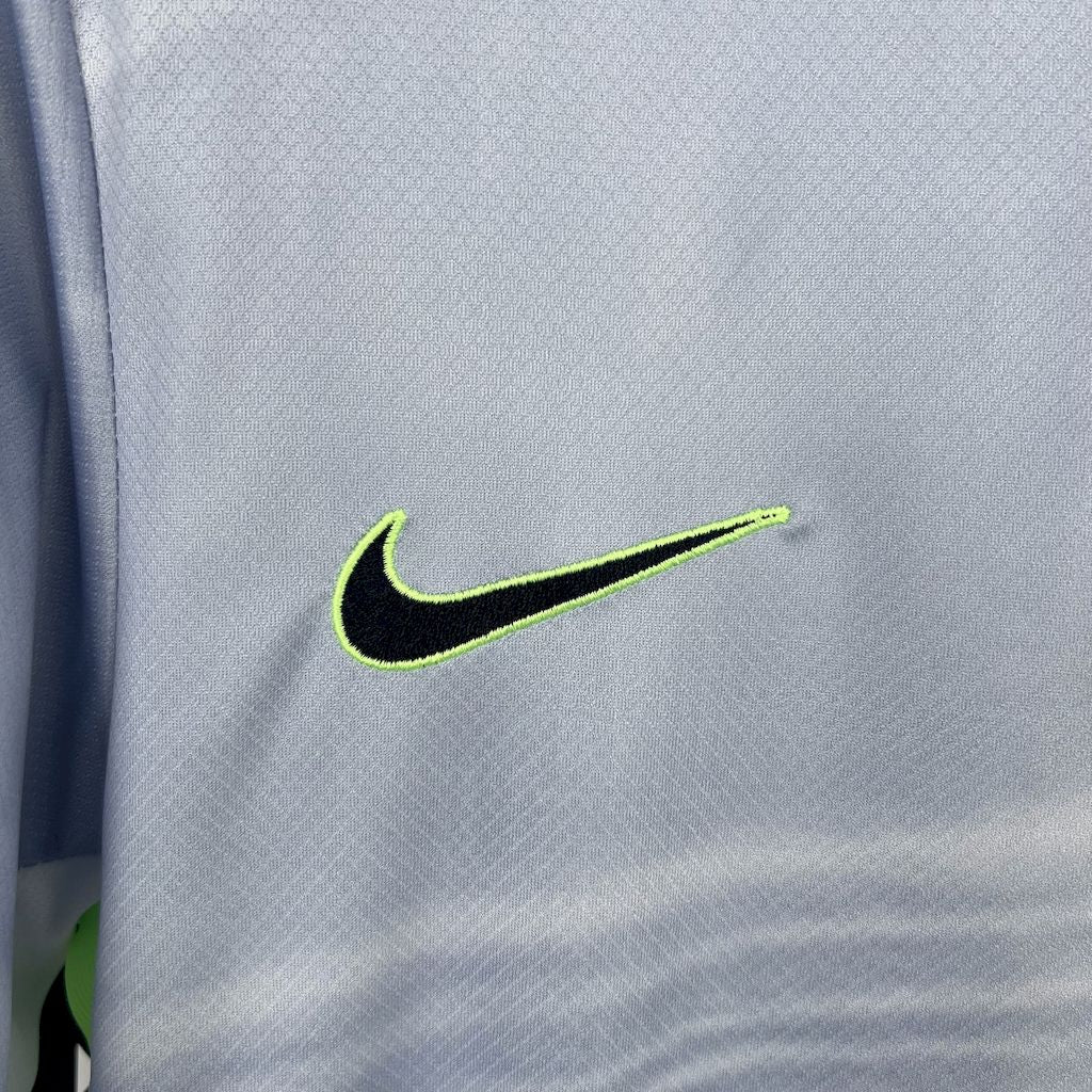 Wolfsburg 2025/26 Away Jersey