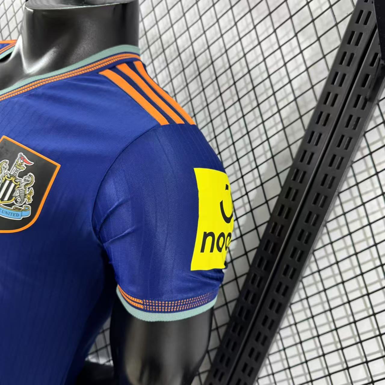 Newcastle United 25/26 II Away Jersey - Player Version - Slim Fit