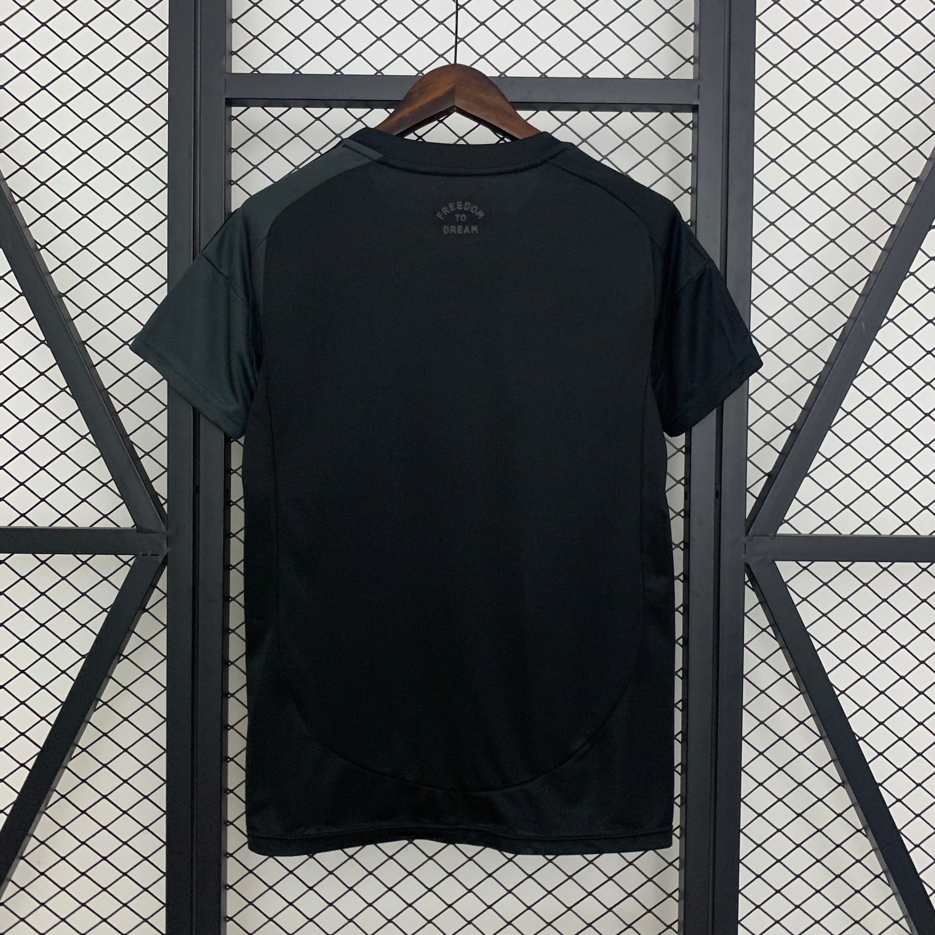 25/26 Women's Miami Away