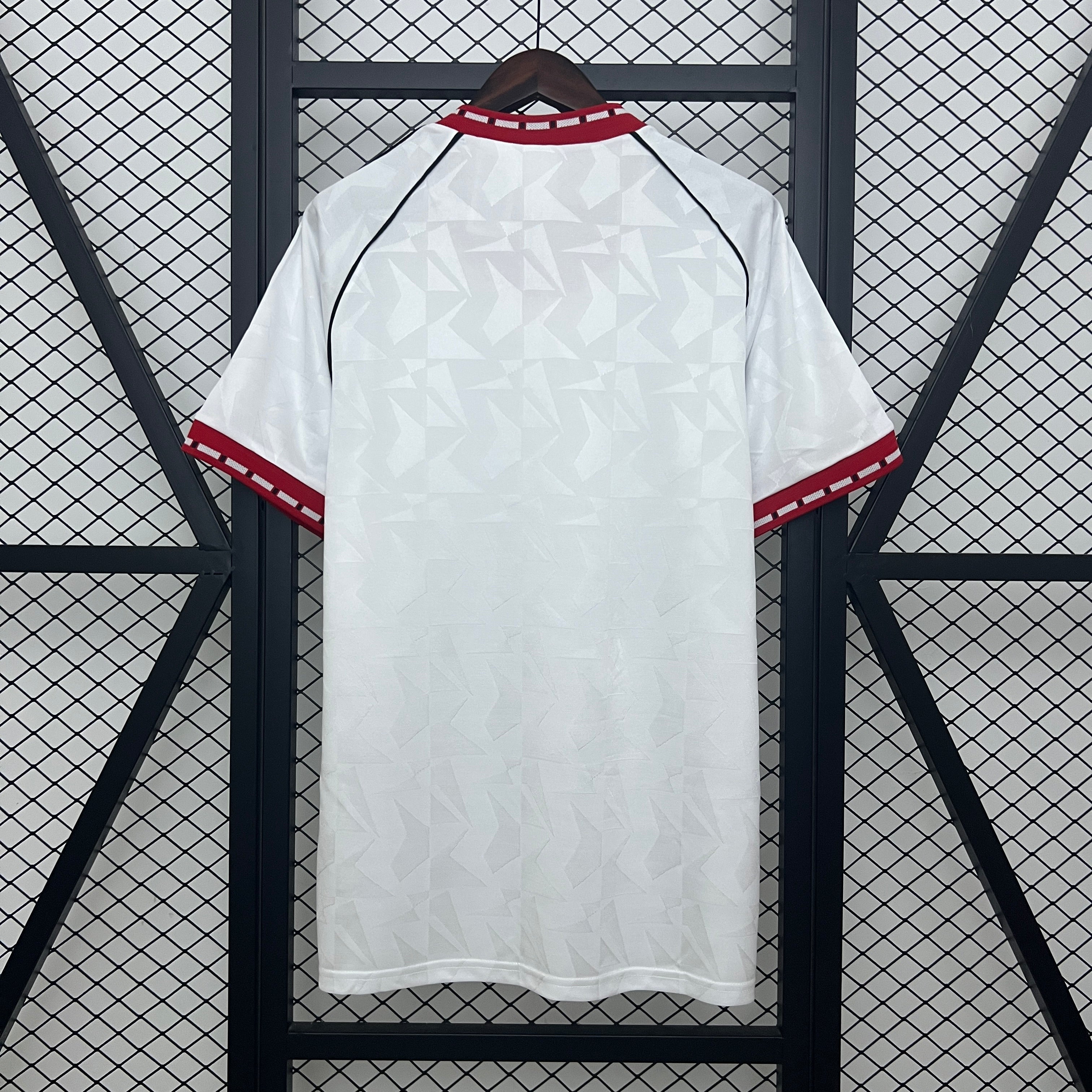 Retro Manchester United 1991 Away